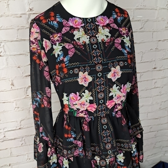 𝅺BEBE Print Ruffle Tiered Dress - Picture 7 of 17